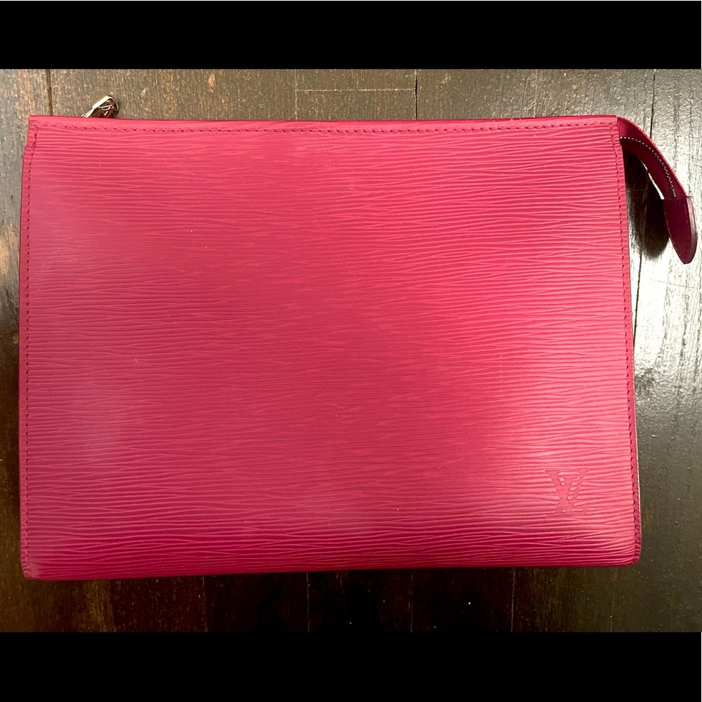 Louis Vuitton Toiletry Pouch 26